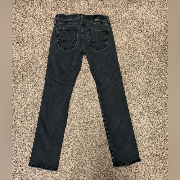 Hollister Jeans Slim Straight 29/32 - Picture 2 of 2